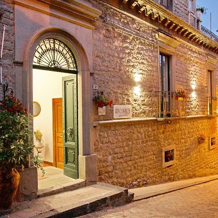 Domus Aurea Bed and Breakfast Montalbano Elicona Buitenkant foto