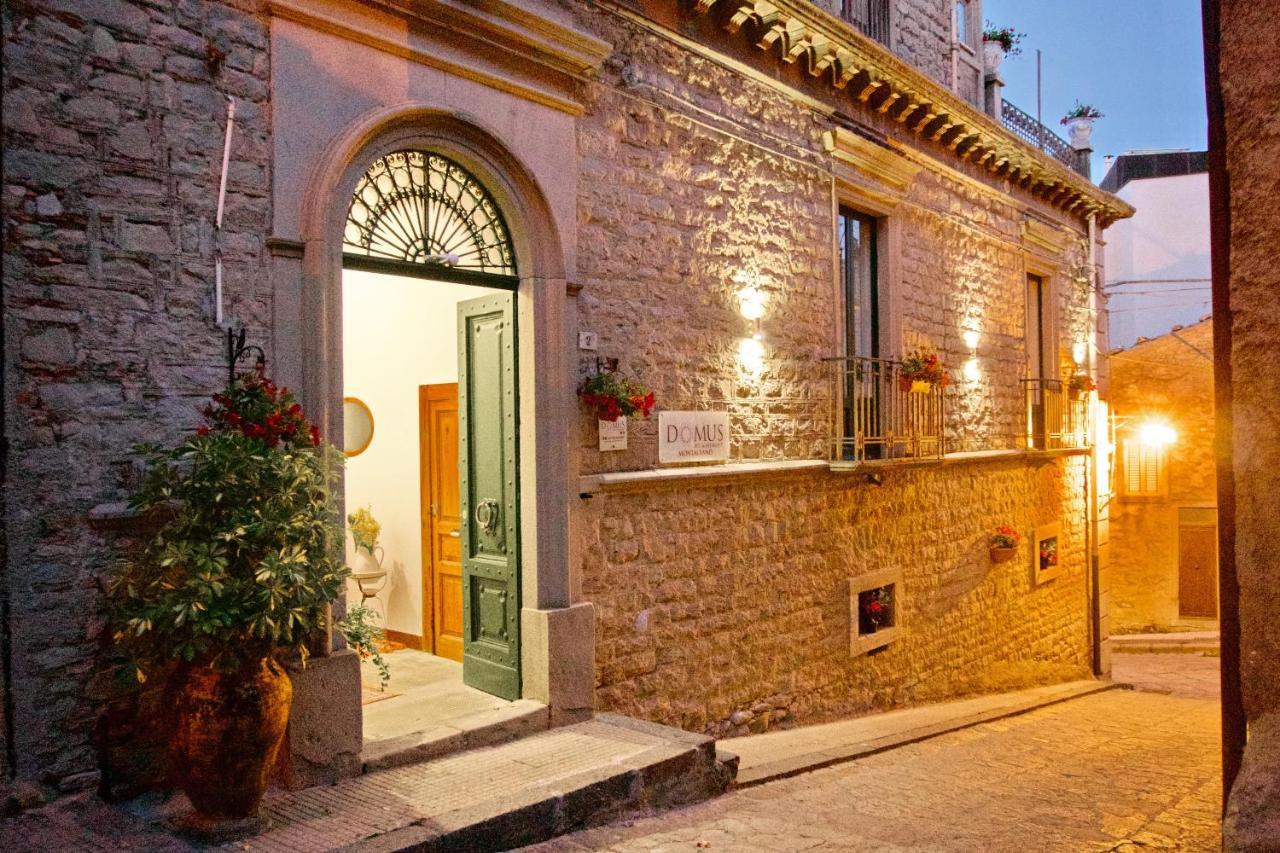 Domus Aurea Bed and Breakfast Montalbano Elicona Buitenkant foto